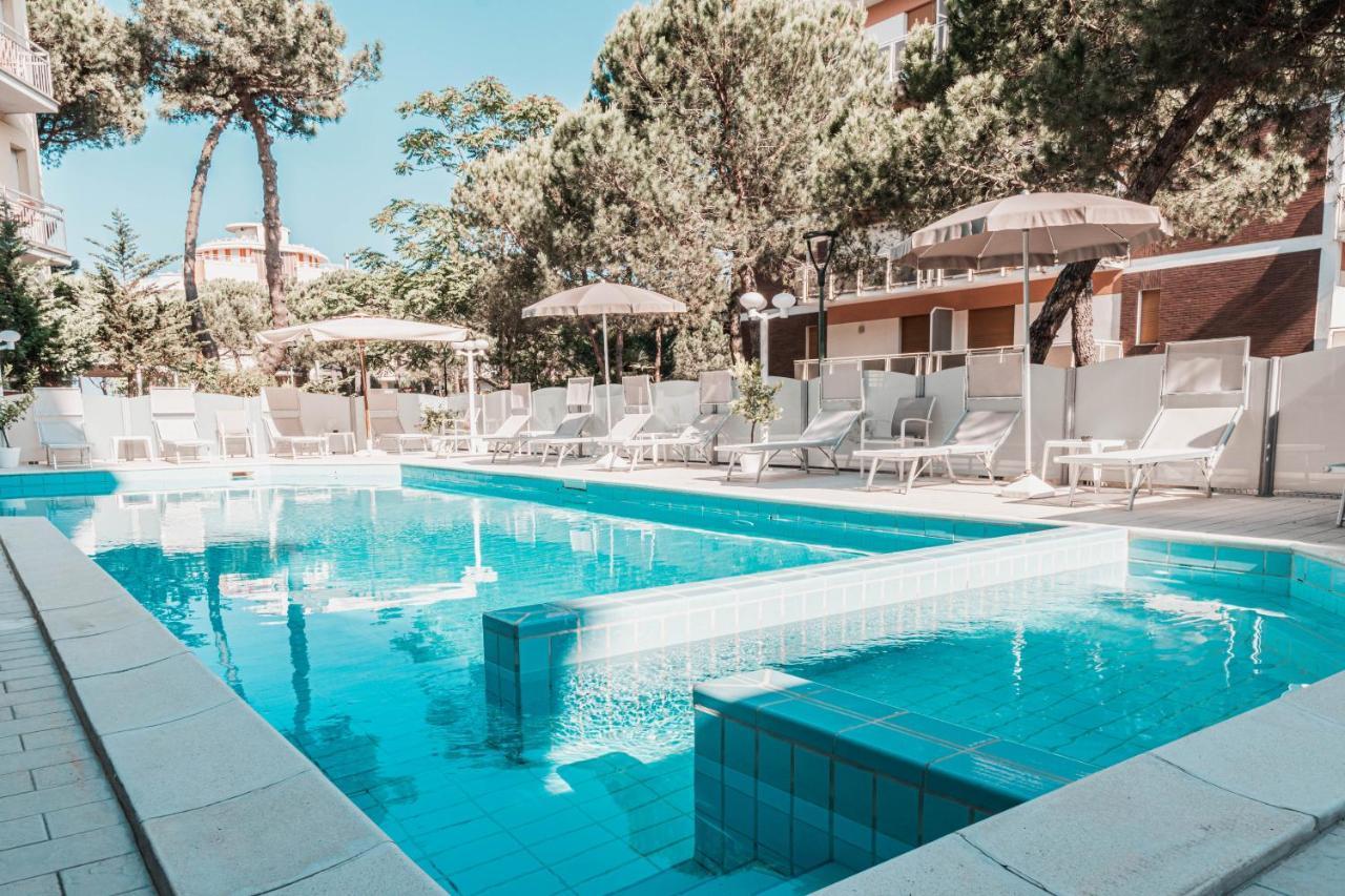 Hotel San Giorgio Морской Милан Экстерьер фото