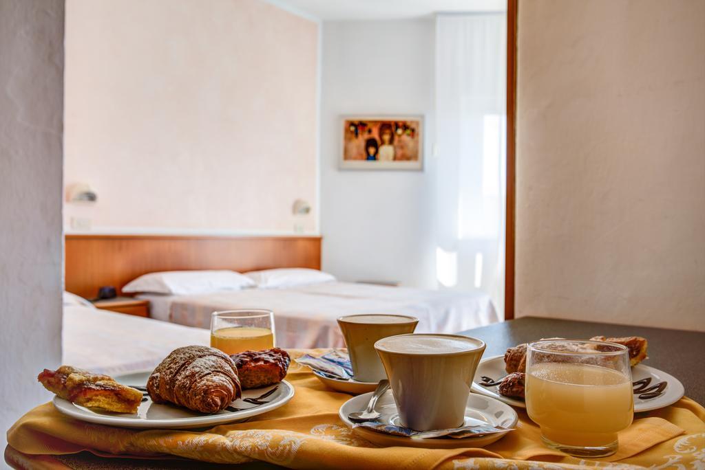 Hotel San Giorgio Морской Милан Экстерьер фото