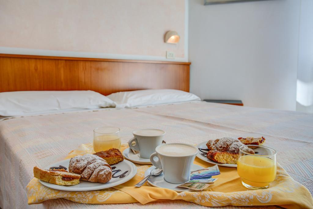 Hotel San Giorgio Морской Милан Экстерьер фото